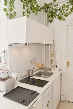Shared fridge, microwave - Colazione Al Vaticano (Rome)