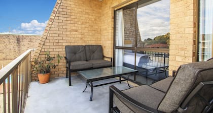 River Street Motel