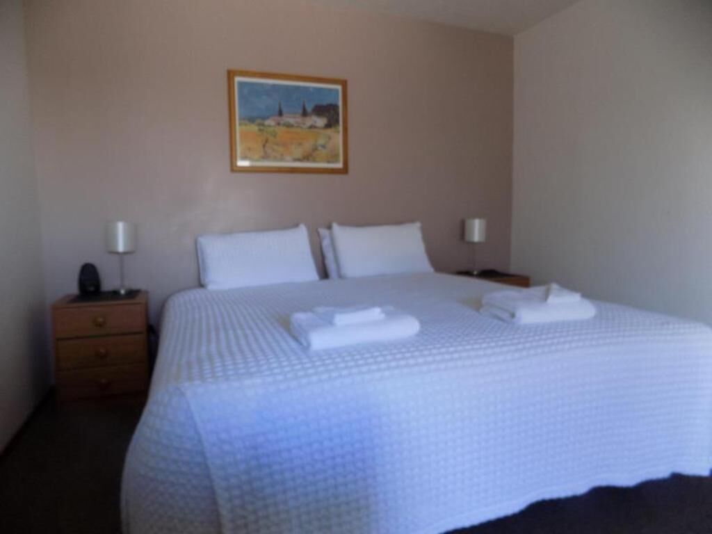 1 Schlafzimmer, Tempur-Pedic-Betten, Bügeleisen/Bügelbrett