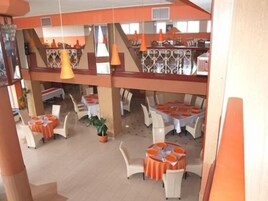 Se sirven desayunos, almuerzos y cenas