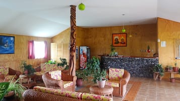 Sala de estar en el lobby