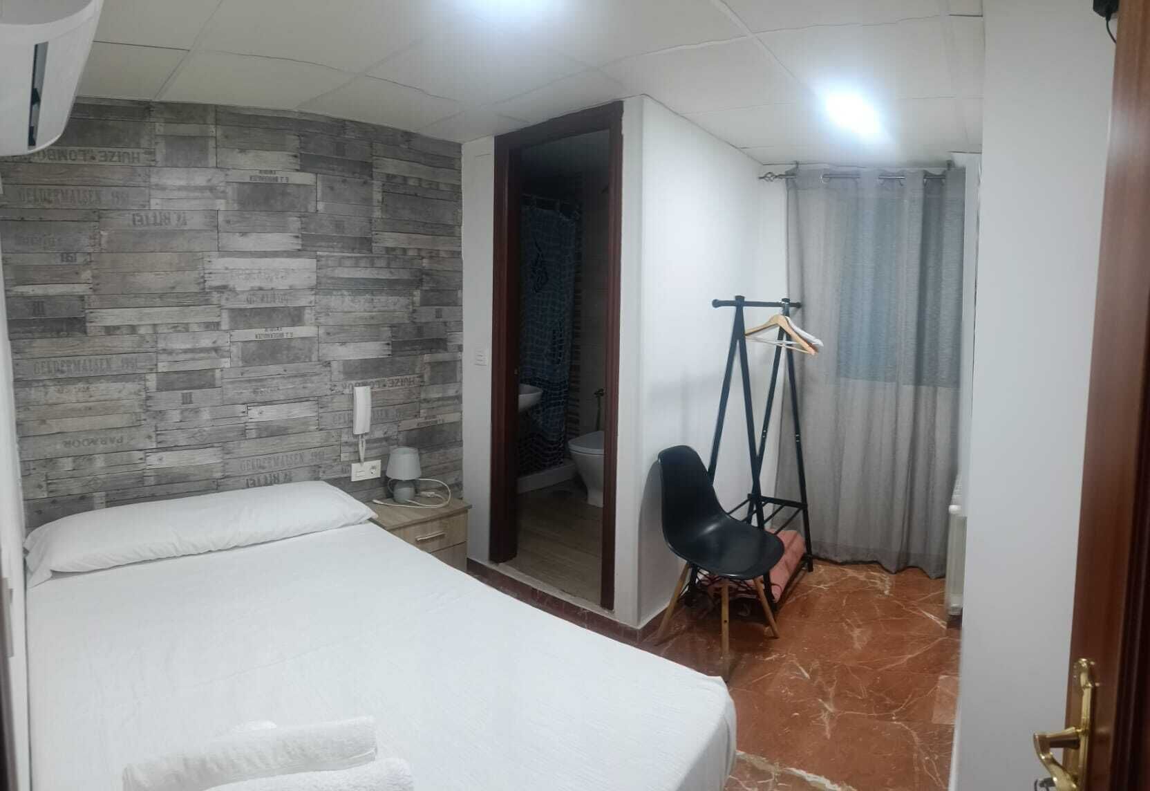 Photo - Hostal Nevot