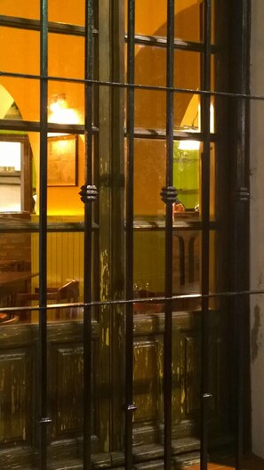 Exterior detail - Hotel Palacete de Mañara (Montejaque)