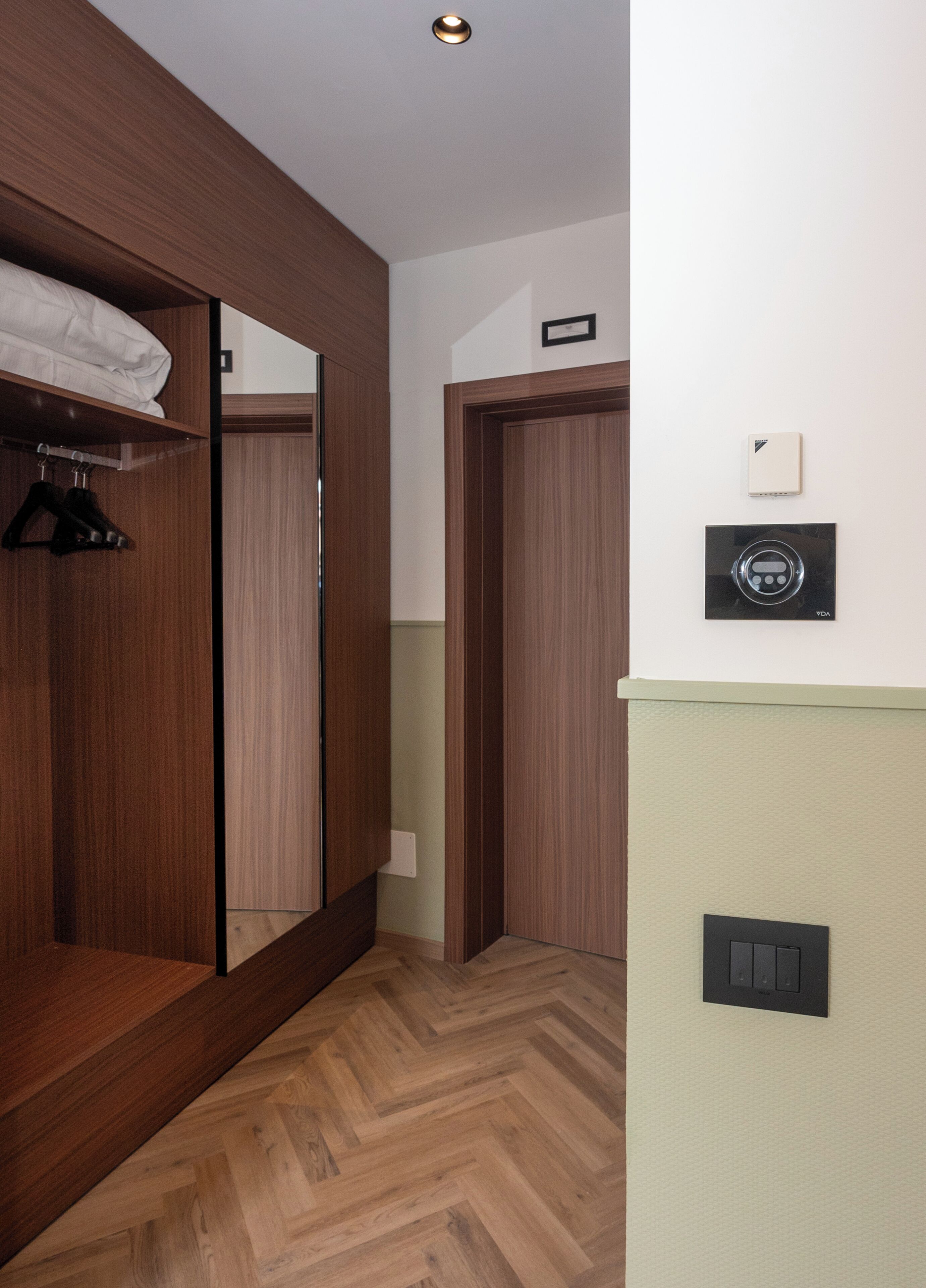 classic double or twin room | in-room safe, iron/ironing board, free wifi, bed sheets