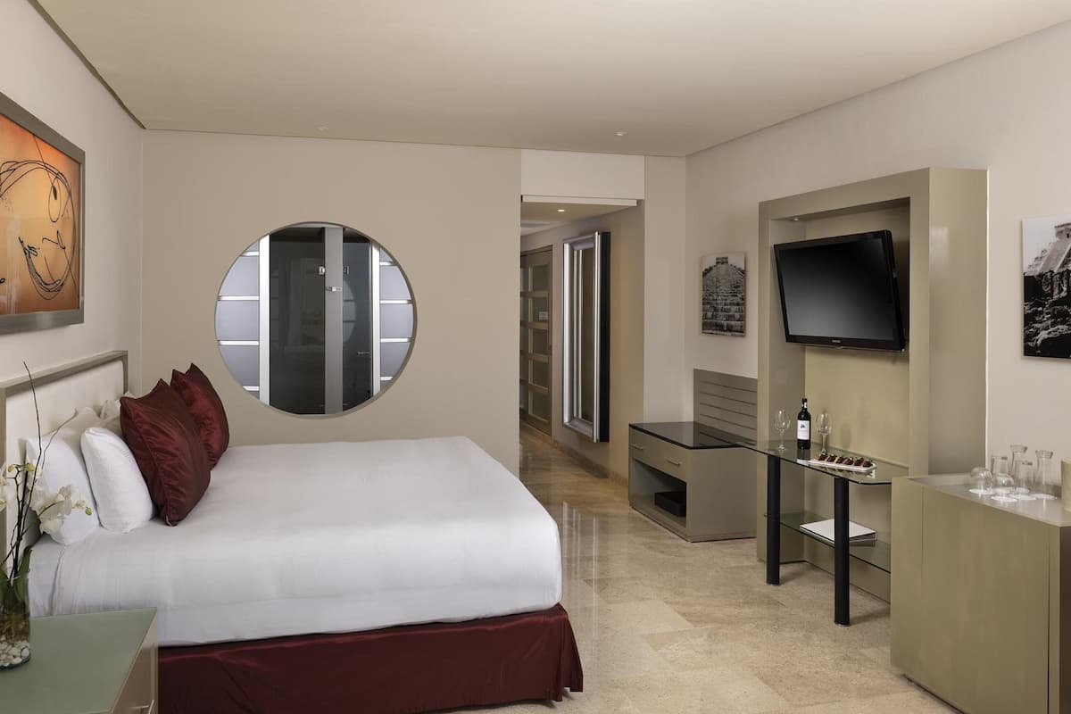 Literie de qualité supérieure, couette en duvet d'oie, minibar