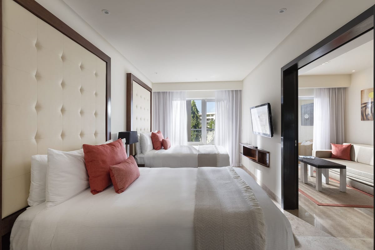 Literie de qualité supérieure, couette en duvet d'oie, minibar