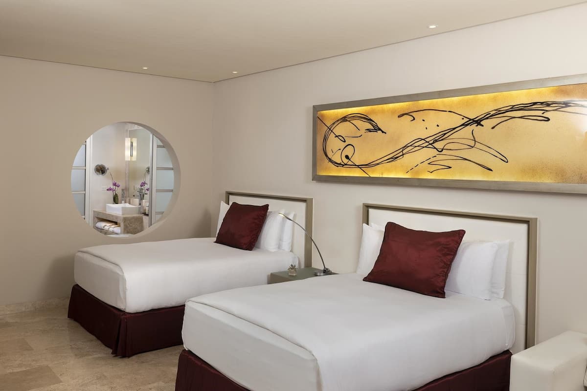 Literie de qualité supérieure, couette en duvet d'oie, minibar