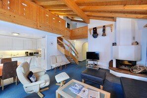 591 - Apartment with 3 bedrooms | Living area