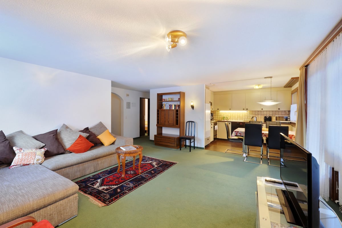547 - Economy apartment with 2 bedrooms | Living area