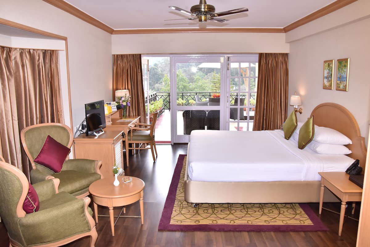 Deluxe Suite | 고급 침구, 객실 내 금고, 다리미/다리미판, 무료 WiFi