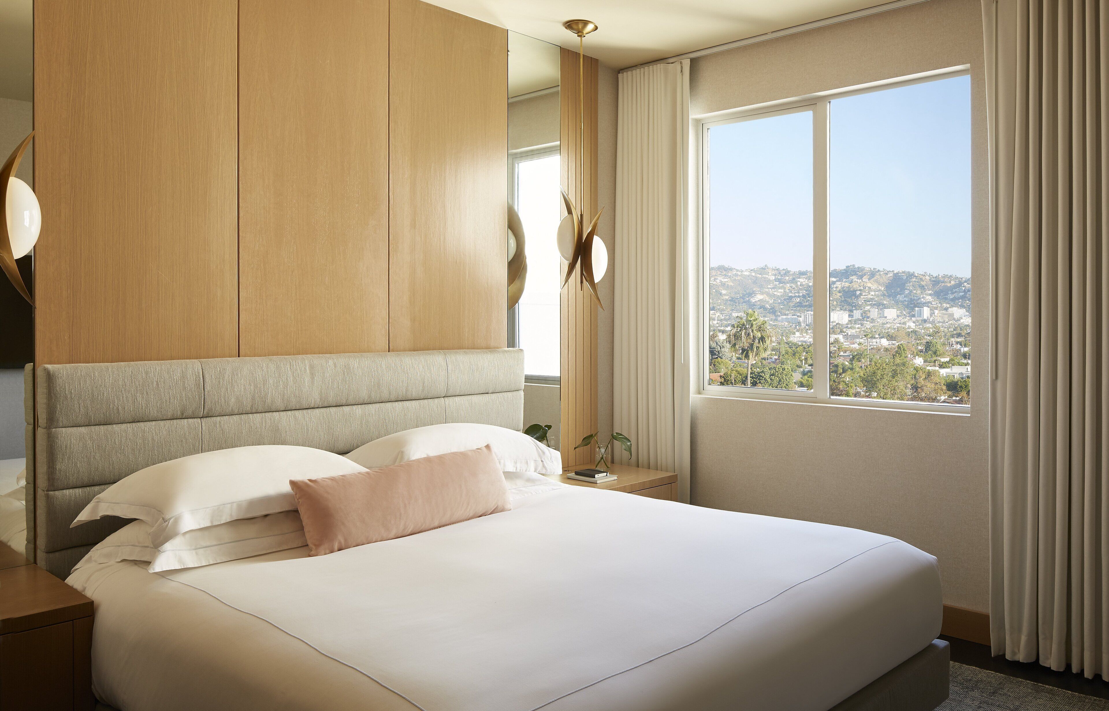 penthouse (wilshire) | 1 bedroom, frette italian sheets, premium bedding, down duvets