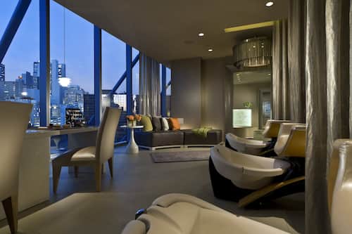 Couples treatment room(s), sauna, body treatments, mud baths