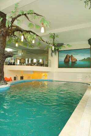 Indoor pool, outdoor pool - Sea Stars Hotel (Hai Phong)