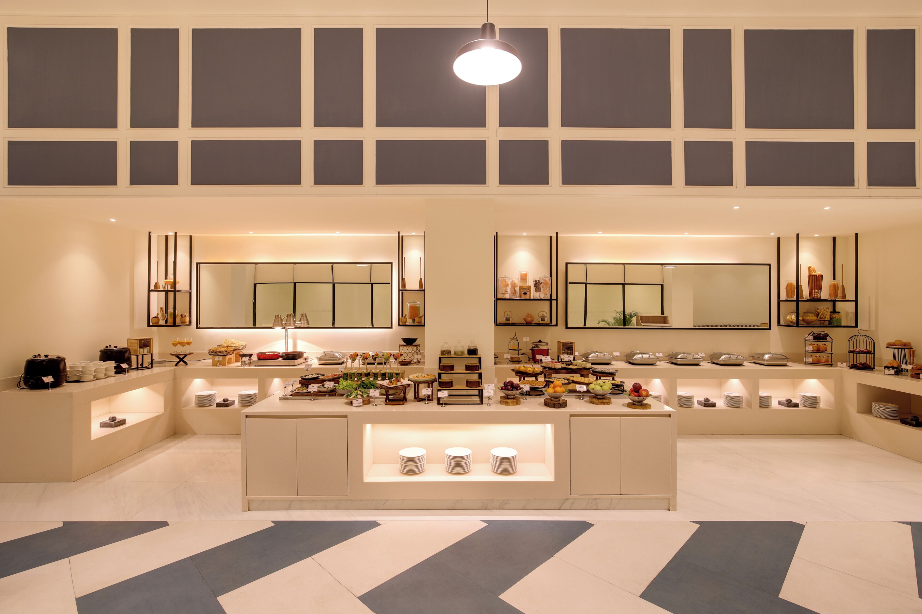 Aamiainen, lounas ja illallinen