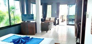 Superior Double or Twin Room, Connecting Rooms, Bay View (Superior Regency Room) | Premium bedding, Select Comfort beds, minibar, in-room safe - Chaweng Bay View Resort (Koh Samui)
