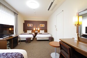 Desk, blackout curtains, soundproofing, free WiFi - Hotel Hokke Club Osaka (Osaka)