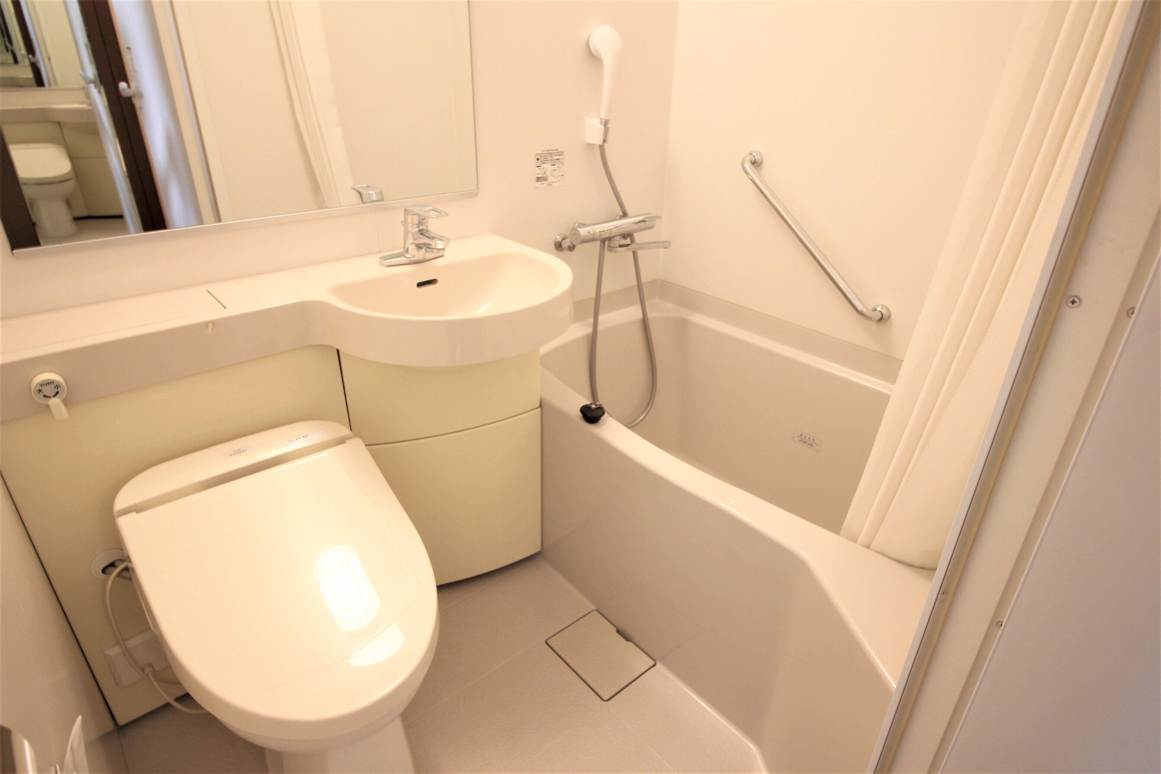 free toiletries, hair dryer, slippers, bidet