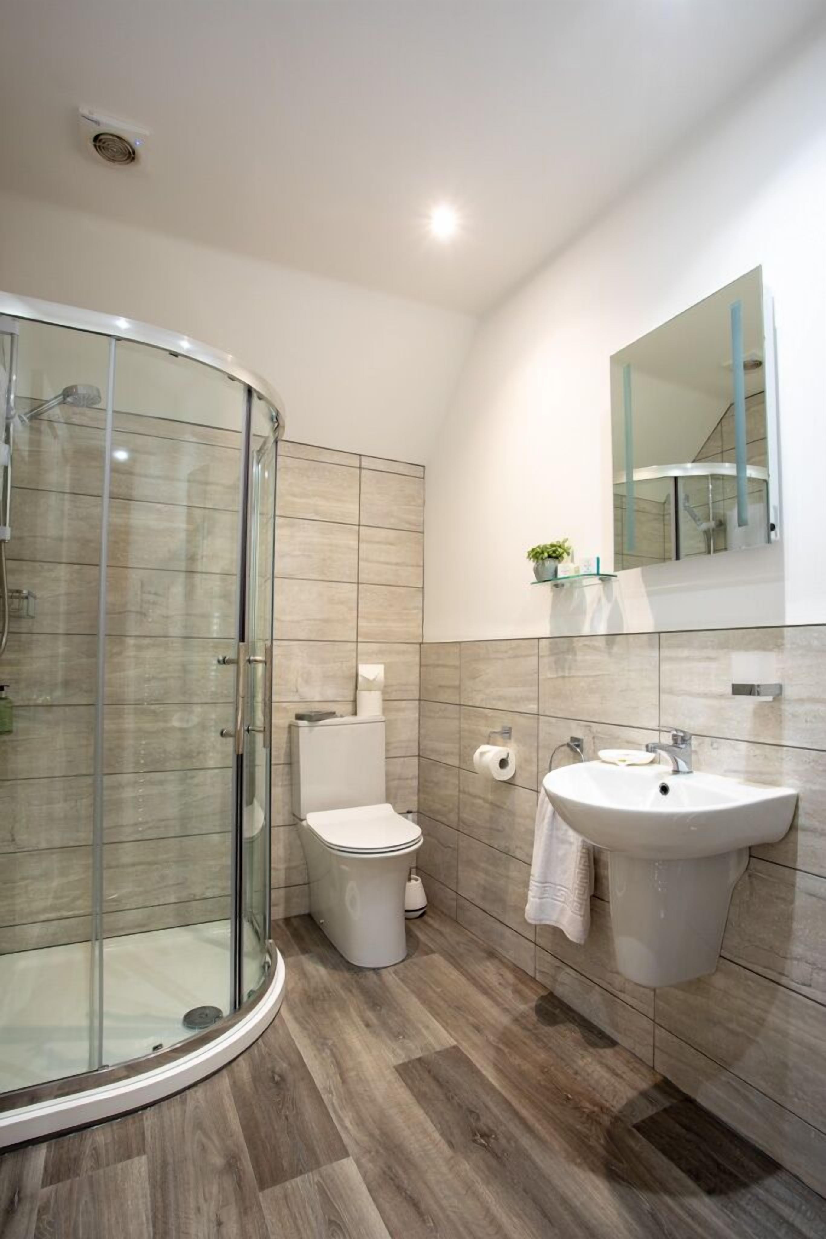 Superior Double Room, Ensuite | Bathroom
