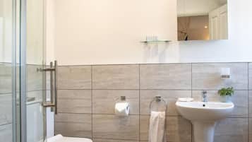 Suite, baño en la habitación | Baño