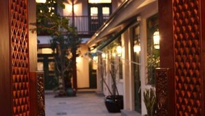 Property grounds - Jingshan Garden Hotel, Beijing (Beijing)