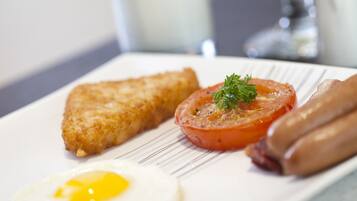 Desayuno buffet diario (CNY 75 por persona)