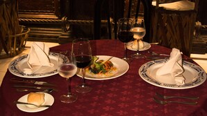 Breakfast, lunch and dinner served - Hacienda Morelos (Puerto Morelos)