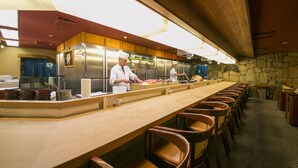 3 restaurants; breakfast, lunch, and dinner served - International Hotel Nagoya (Nagoya)