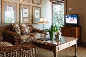 Standard | Wohnzimmer | Fernseher