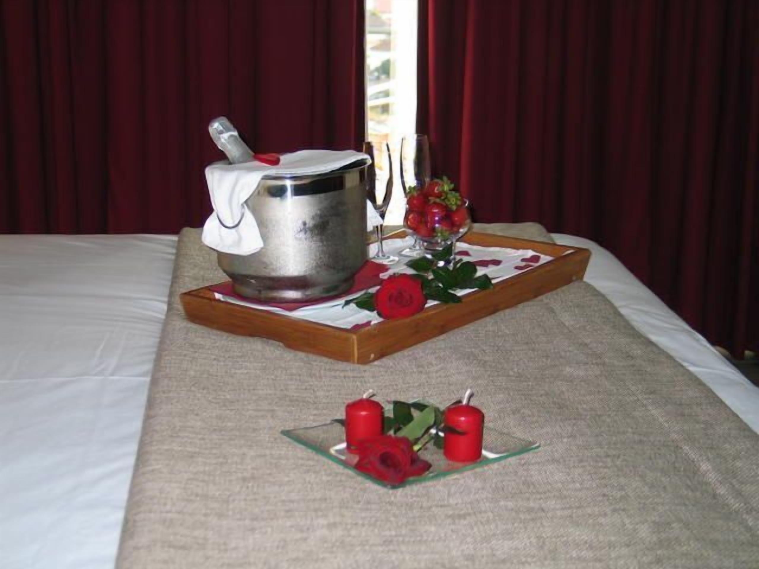 room service – dining