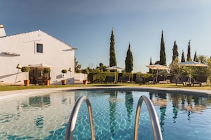 2 outdoor pools, pool umbrellas, sun loungers