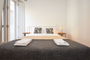 Room - Hello Lisbon Santos Design Apartments (Lisbon)