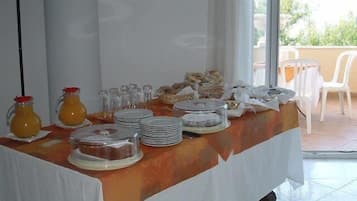 Desayuno buffet incluido todos los días