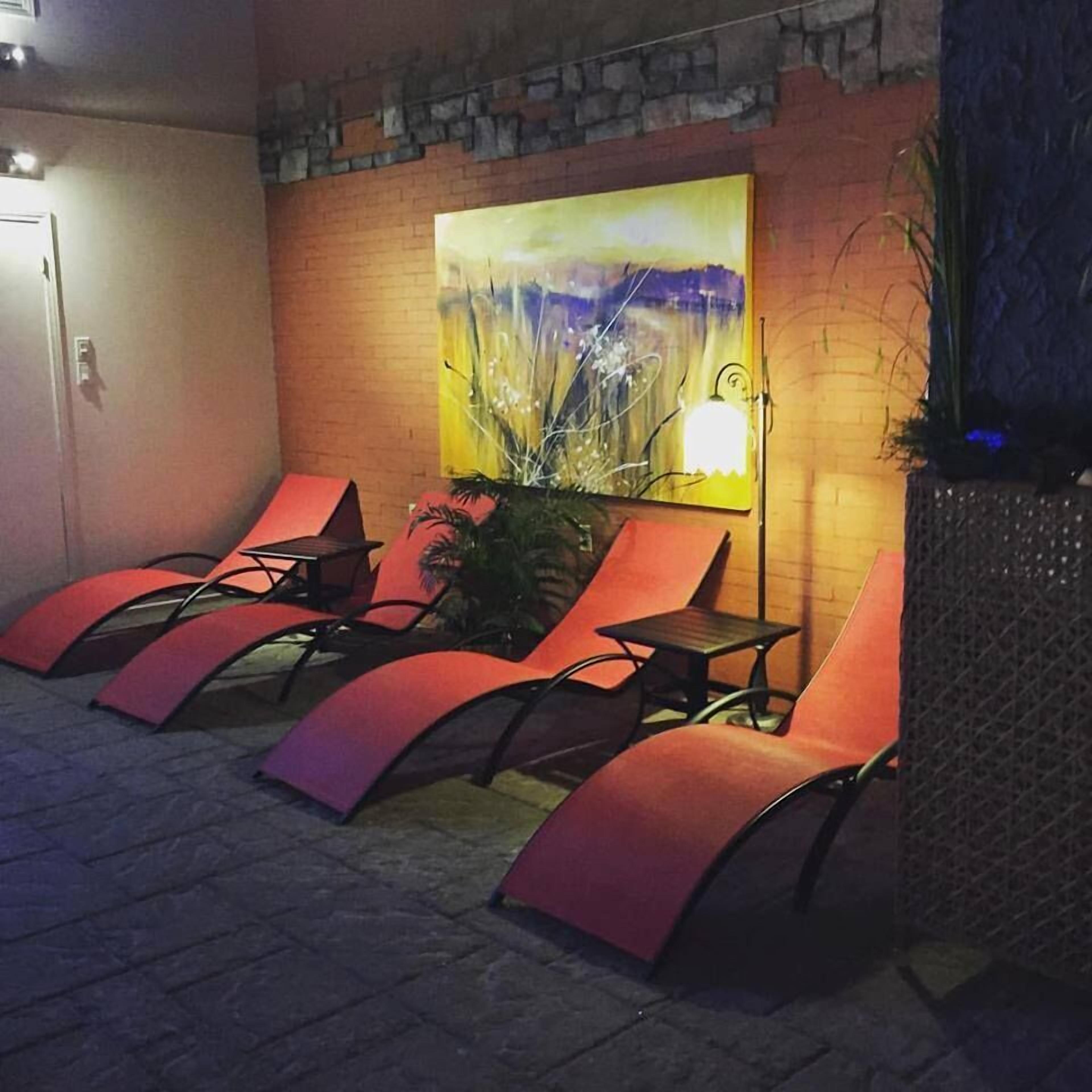 sauna, hot tub, body treatments, swedish massages, prenatal massages