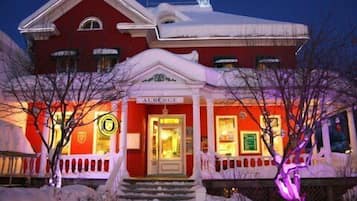 Front of property – evening/night