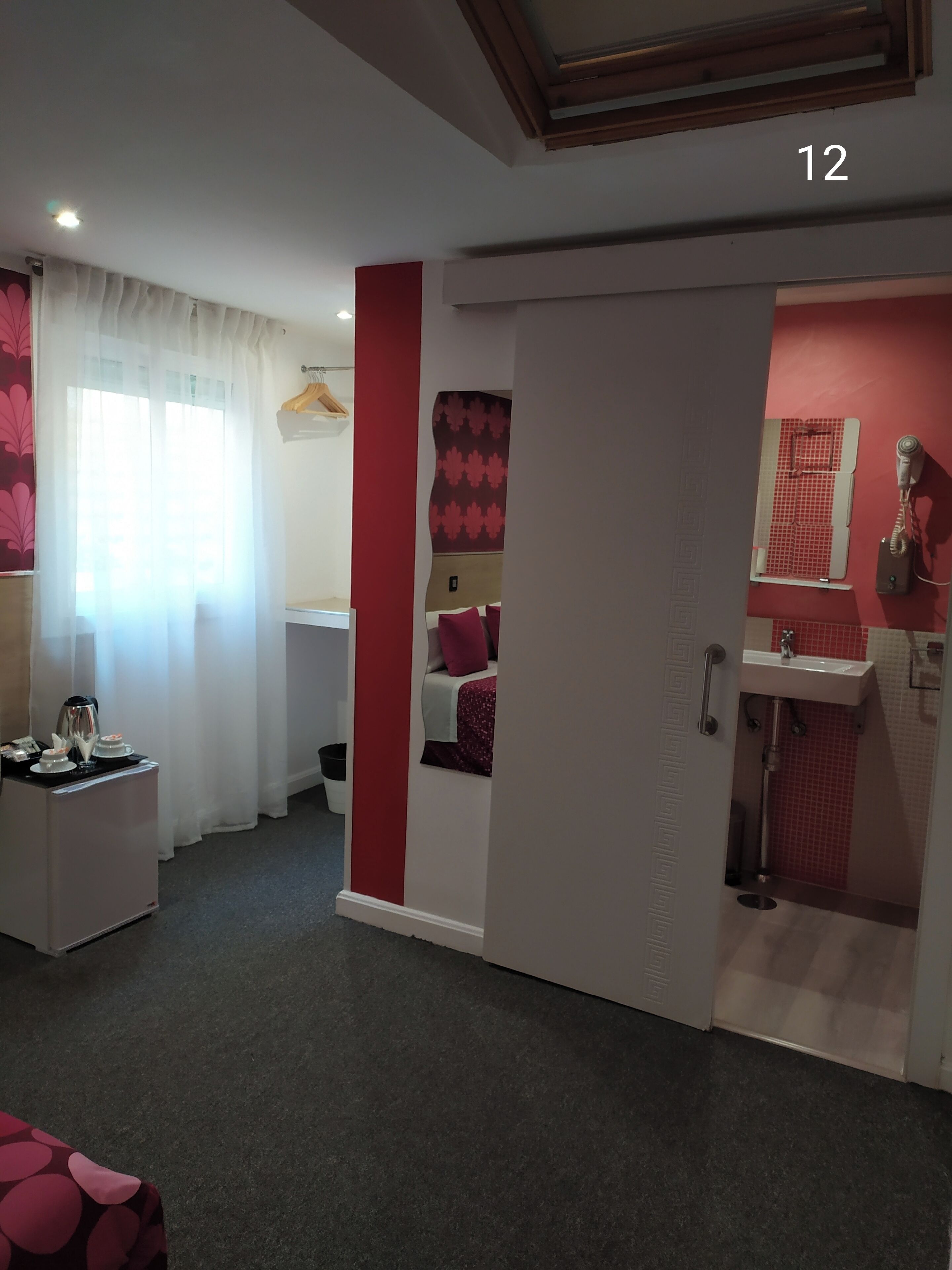 Photo - Hostal Met Madrid