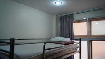 Free WiFi, bed sheets