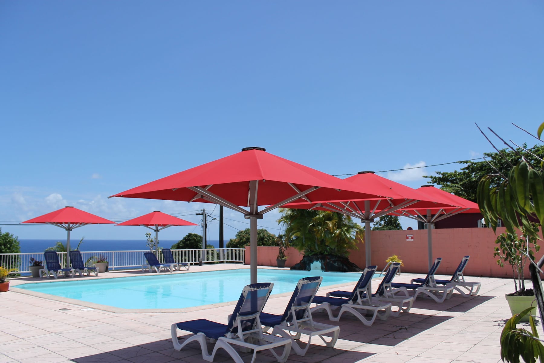 Piscine extérieure