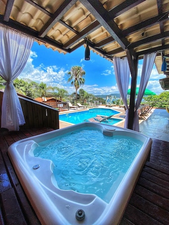 Bañera de hidromasaje