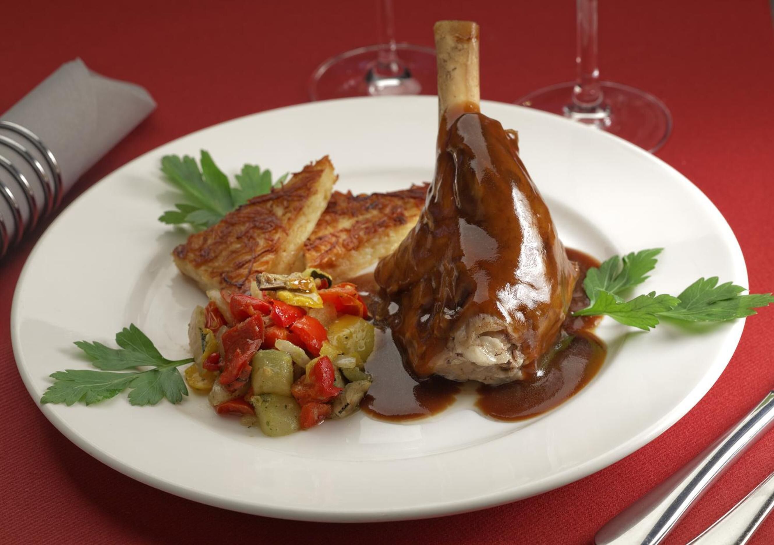 breakfast, lunch, dinner served; regional cuisine