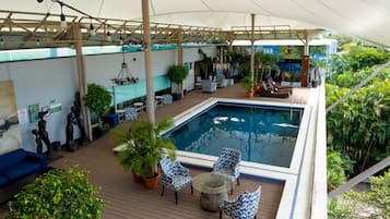 Piscina externa