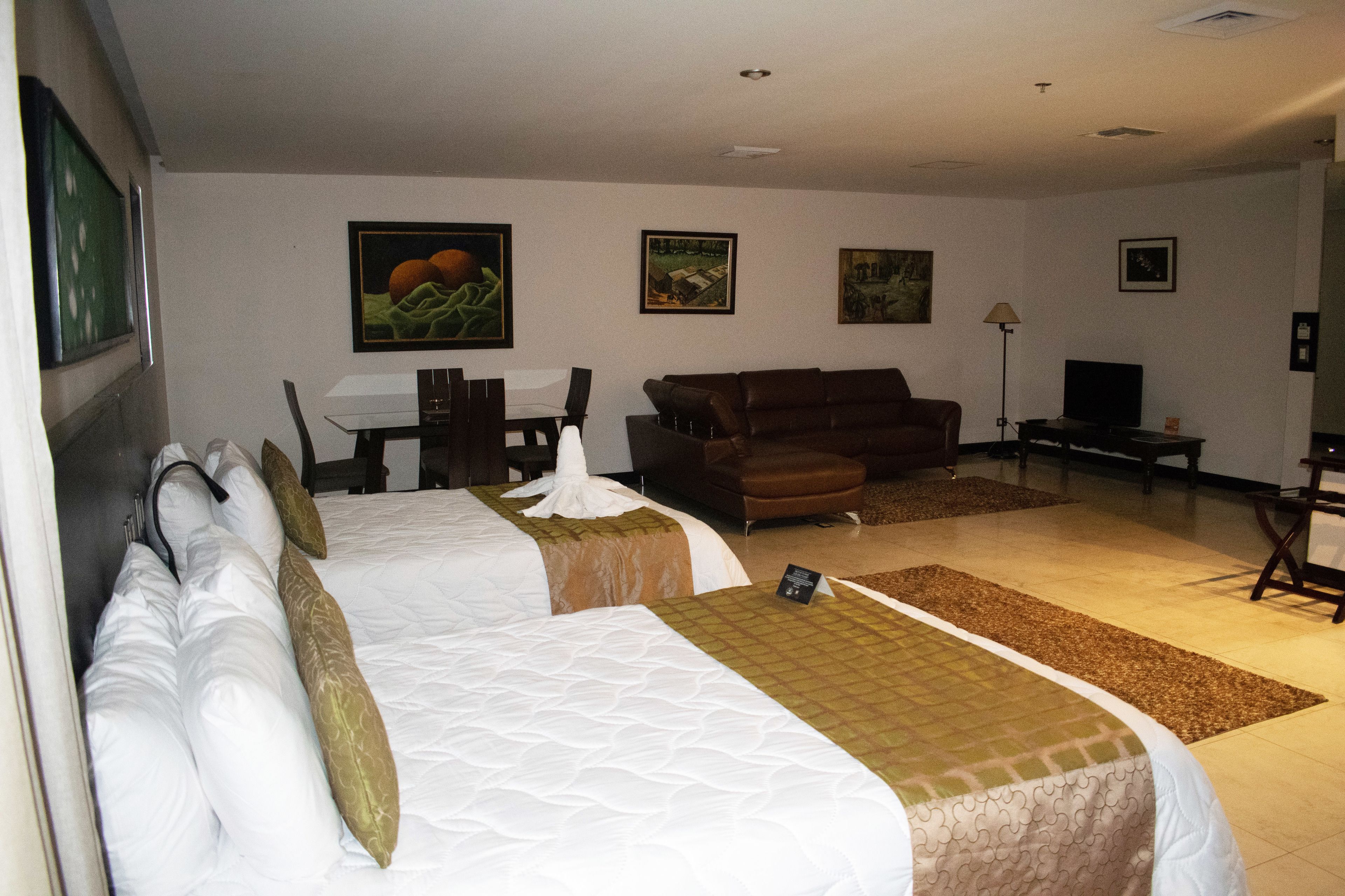 junior studio suite | 1 bedroom, hypo-allergenic bedding, down duvets, minibar