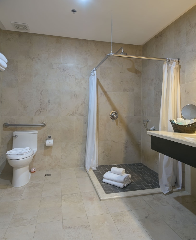 Studio Hotel by null