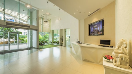 Reception. Hotel Kohinoor Elite near BKC