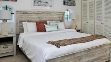 Iron/ironing board, Internet, alarm clocks