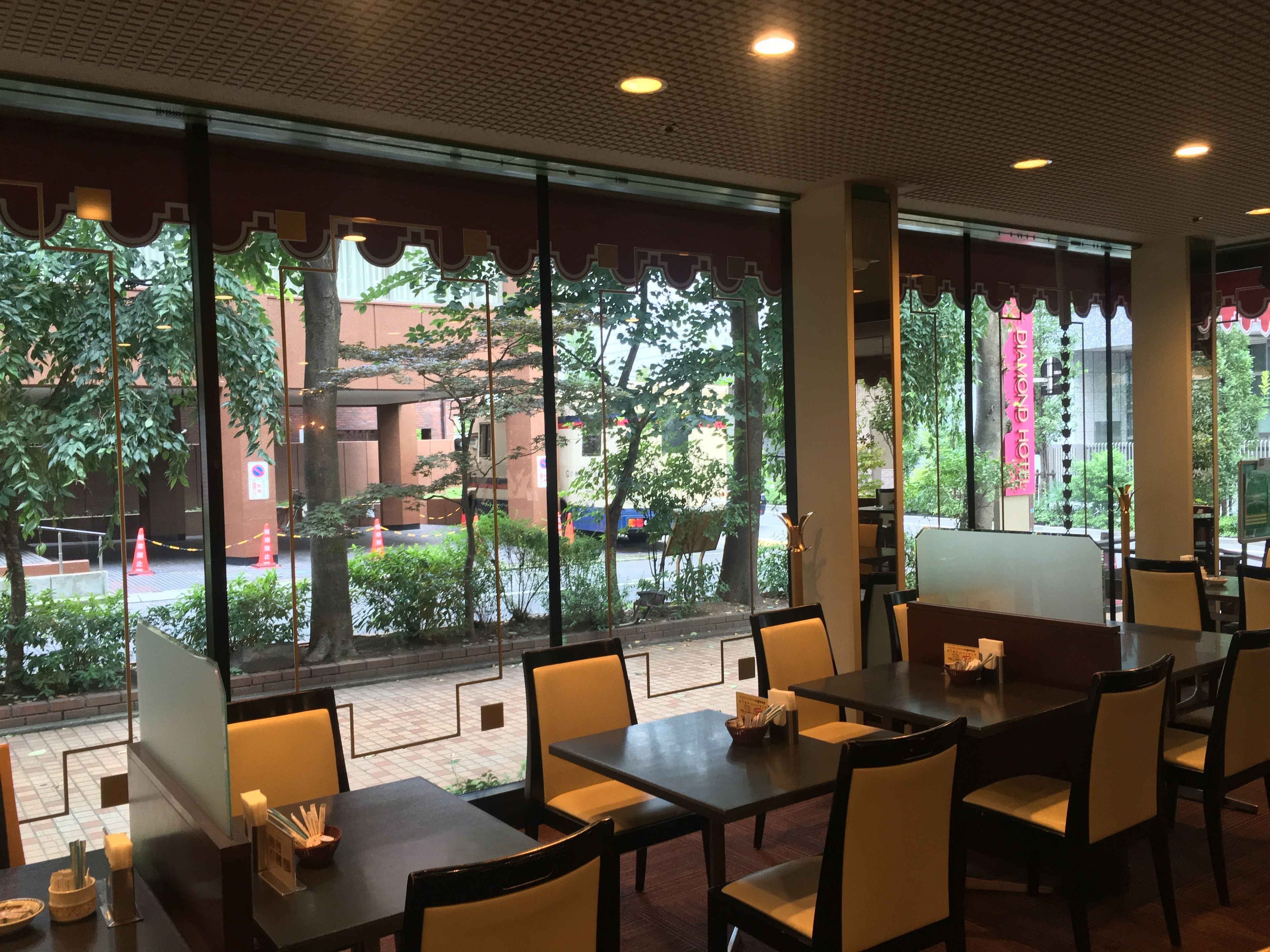 daily buffet breakfast (jpy 1540 per person)