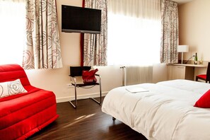 Soundproofing, free cots/infant beds, rollaway beds, free WiFi