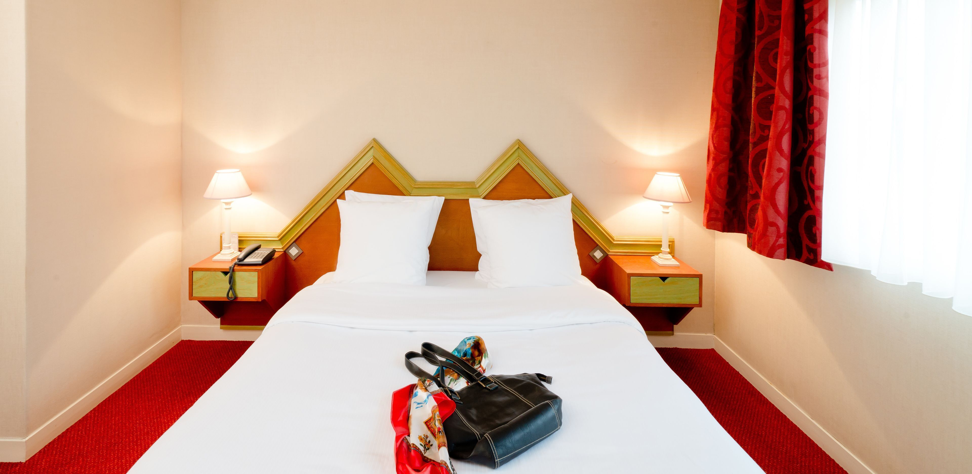 Soundproofing, free cots/infant beds, rollaway beds, free WiFi