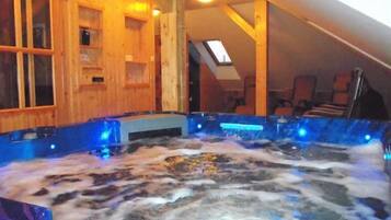 Indoor spa tub