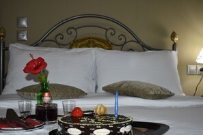 In-room safe, soundproofing, free WiFi