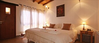 Posada Con Los Angeles